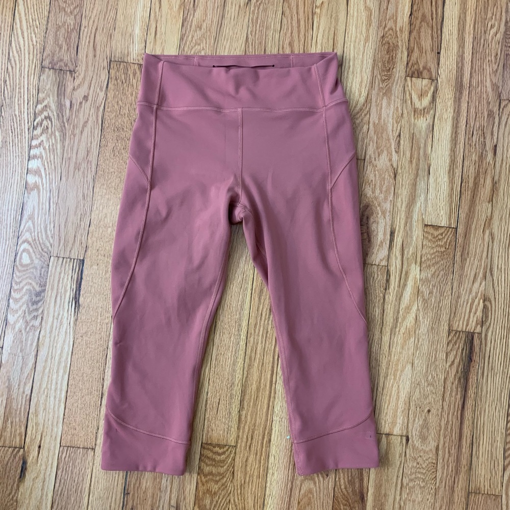 Lululemon In Movement Crop Leggings Size 8 Everlux - Picture 3 of 5